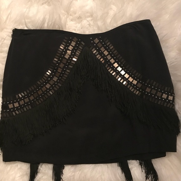 COPY - Bebe swing mini skirt size small - Picture 2 of 3